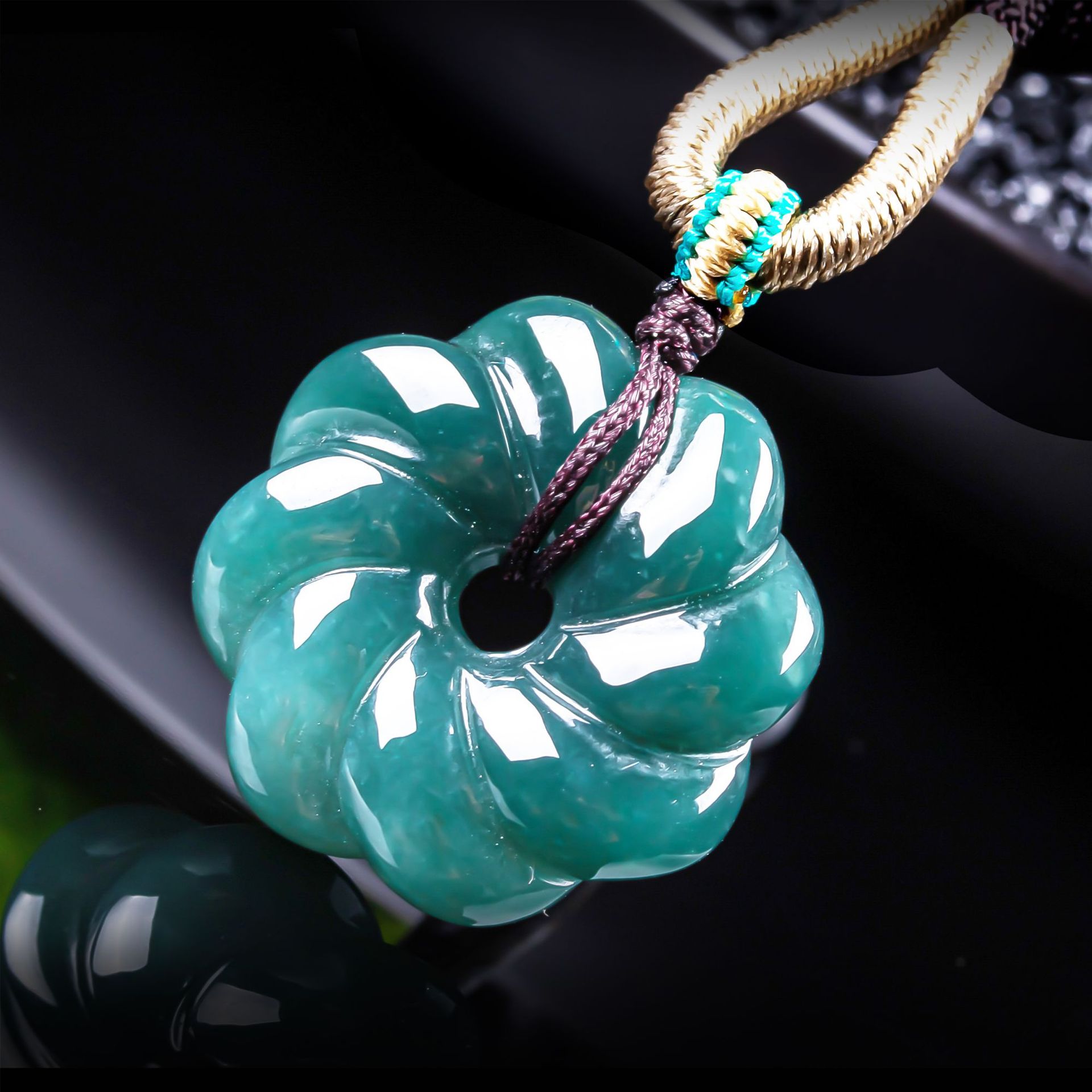 Jewelry & Watches Store - 천연 버마산 비취 꽃 모양 펜던트